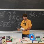 un momento della revisione degli esercizi a cura degli studenti del CdL in matematica